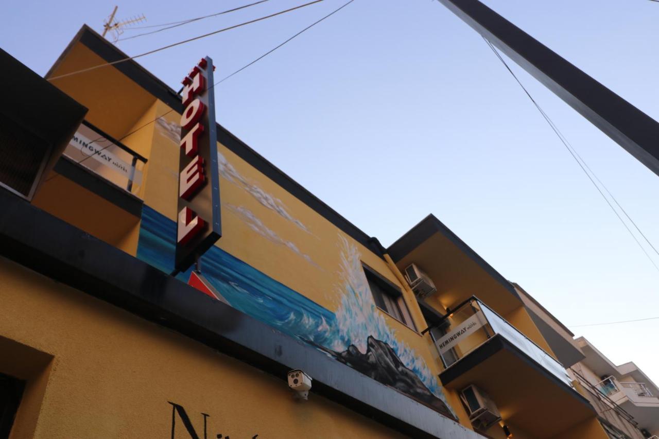 Heming-Way Hotel Durrës Esterno foto