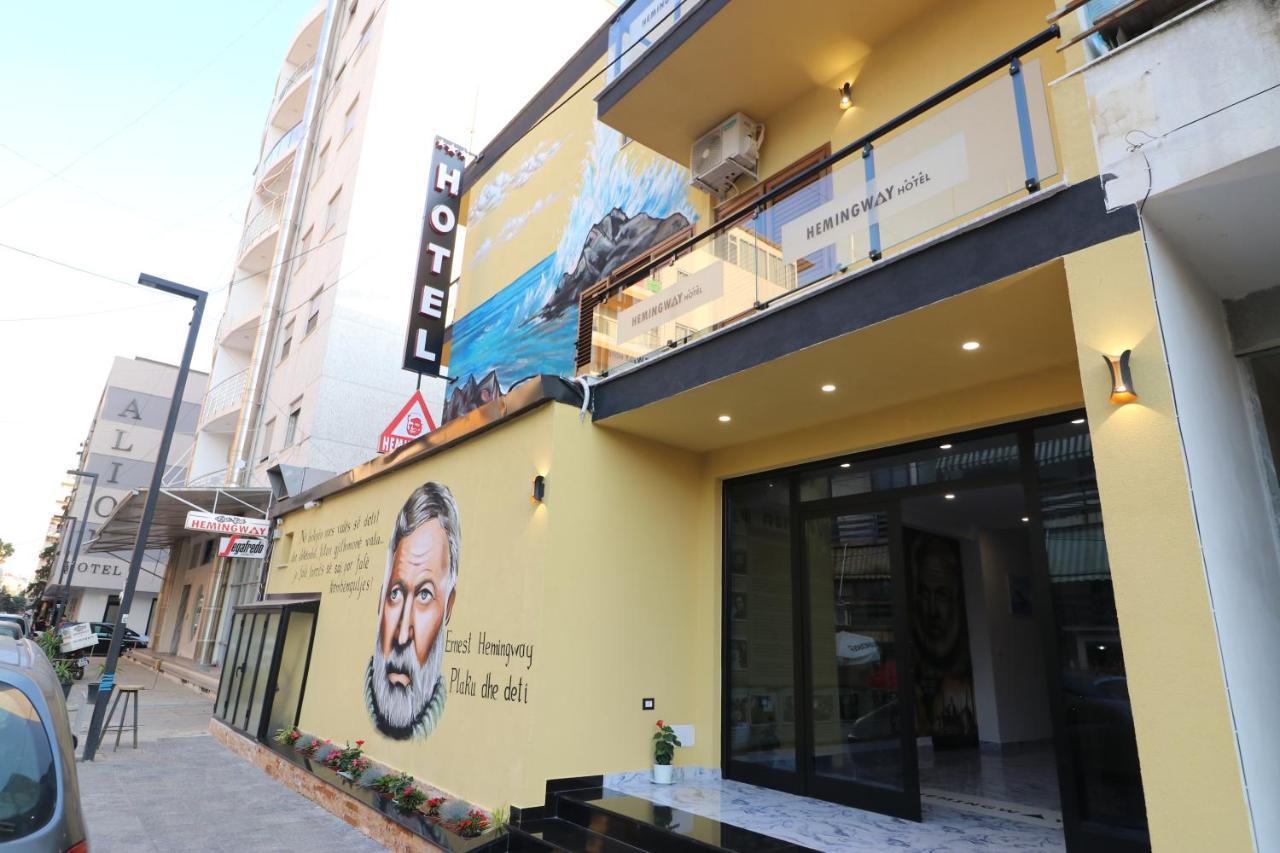 Heming-Way Hotel Durrës Esterno foto
