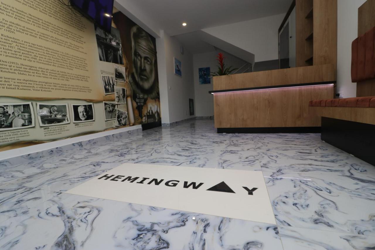 Heming-Way Hotel Durrës Esterno foto